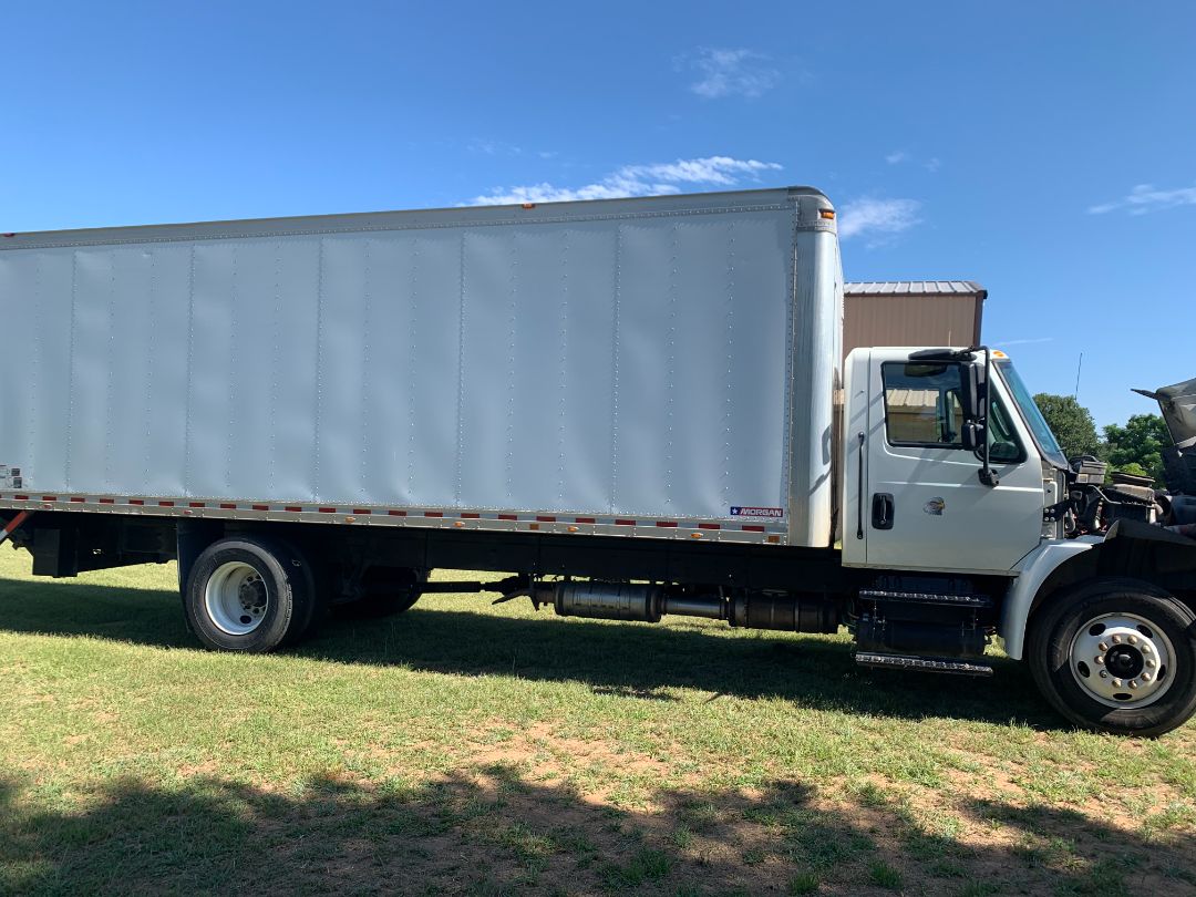 2017 INTERNATIONAL 4300 - Image 2